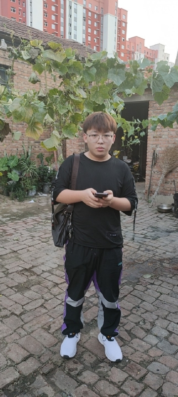 辛禹的第二张照片--河北父母相亲团