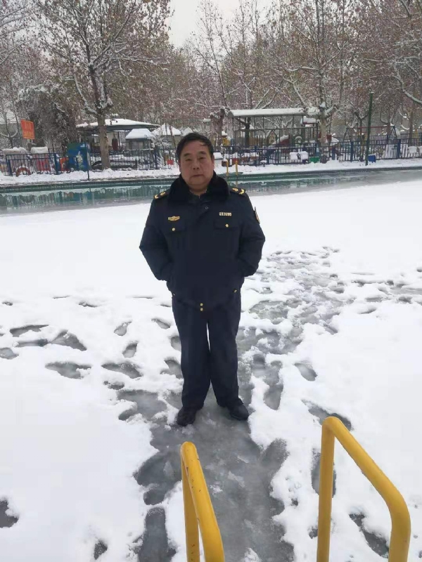 老顽童的第二张照片--河北父母相亲团
